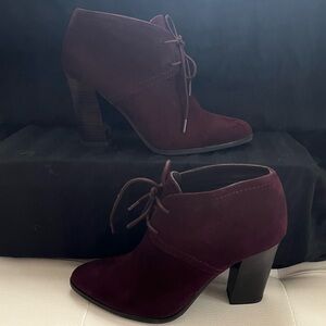 Franco Sarto women’s Leandra Bootie size 6 US.